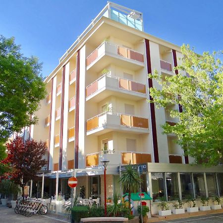 Hotel Aquila D'Oro Misano Adriatico Esterno foto