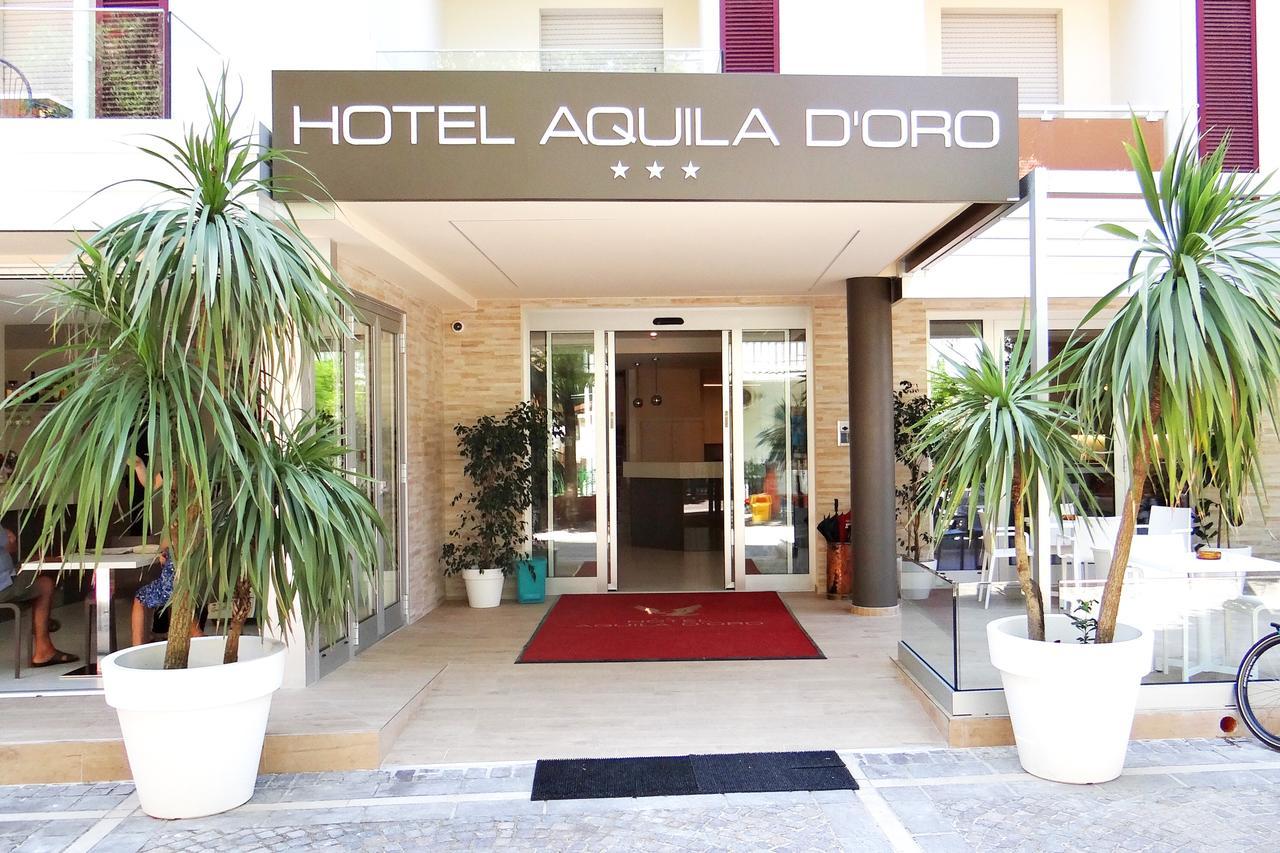 Hotel Aquila D'Oro Misano Adriatico Esterno foto